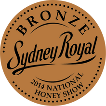 Load image into Gallery viewer, Malfroys Gold 2014 Bronze Medal Sydney Royal Easter Show
